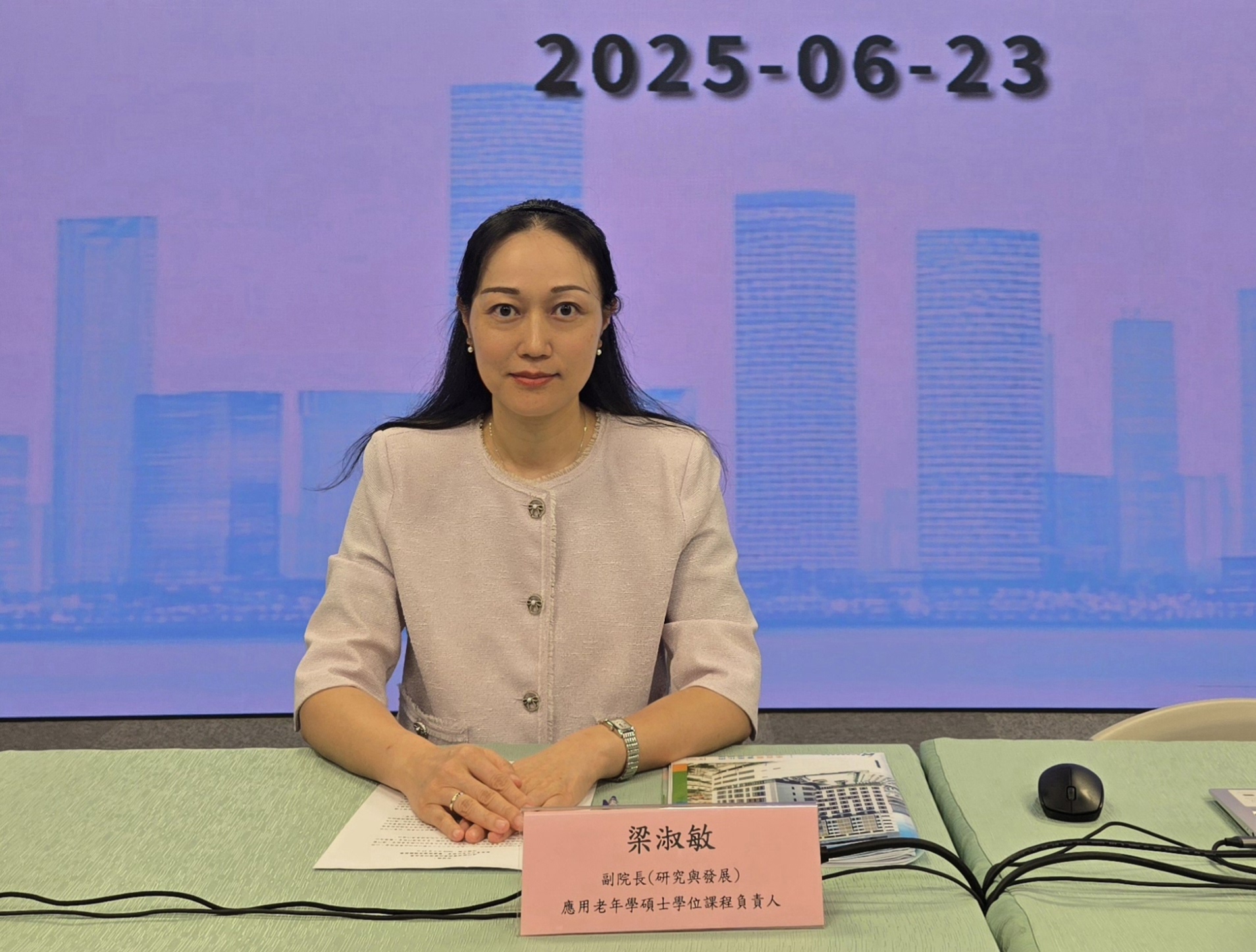 Vice President of KWNC Leong Sok Man as conference host